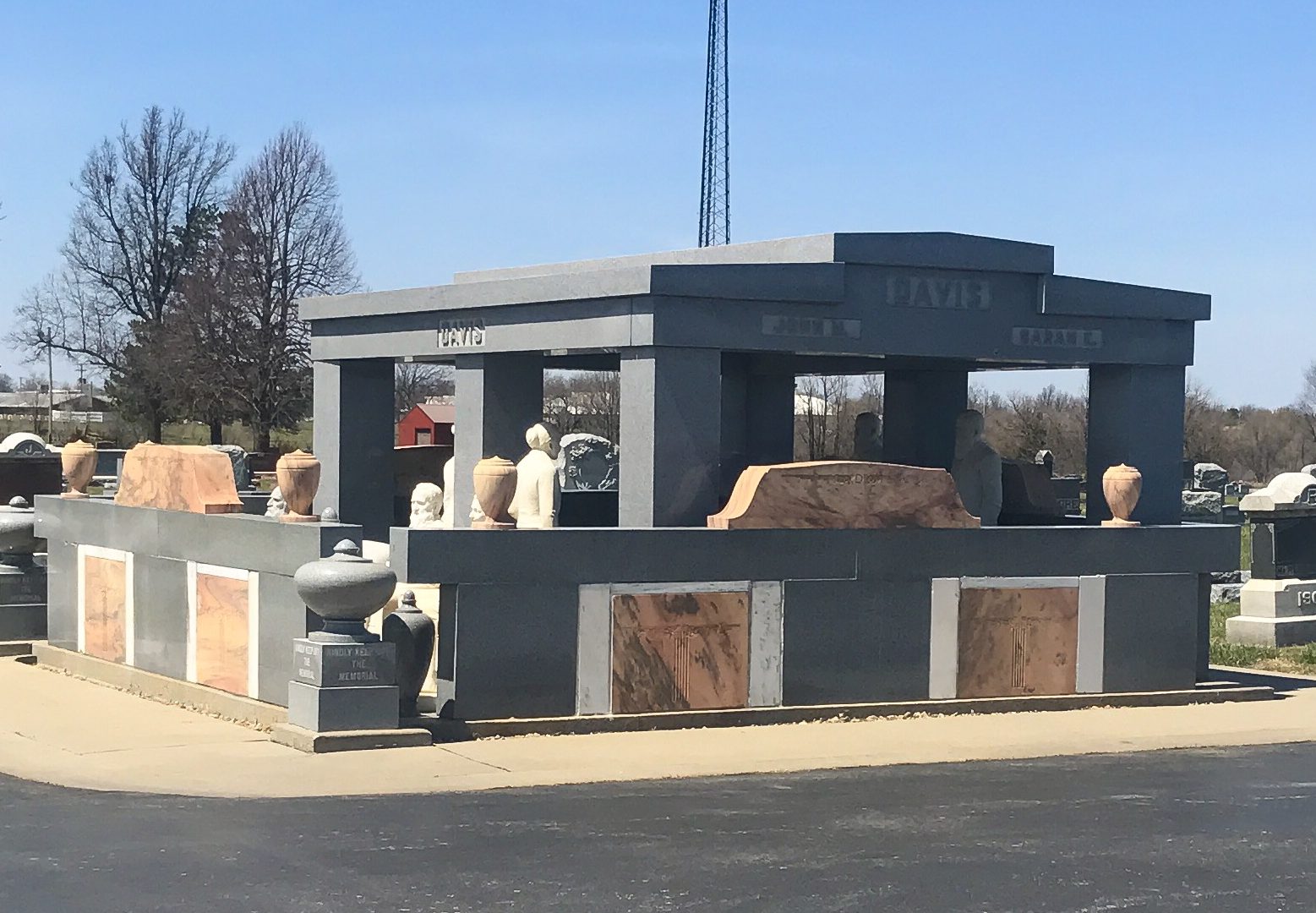 The Davis Memorial Hiawatha Kansas Livin' Life With Lori