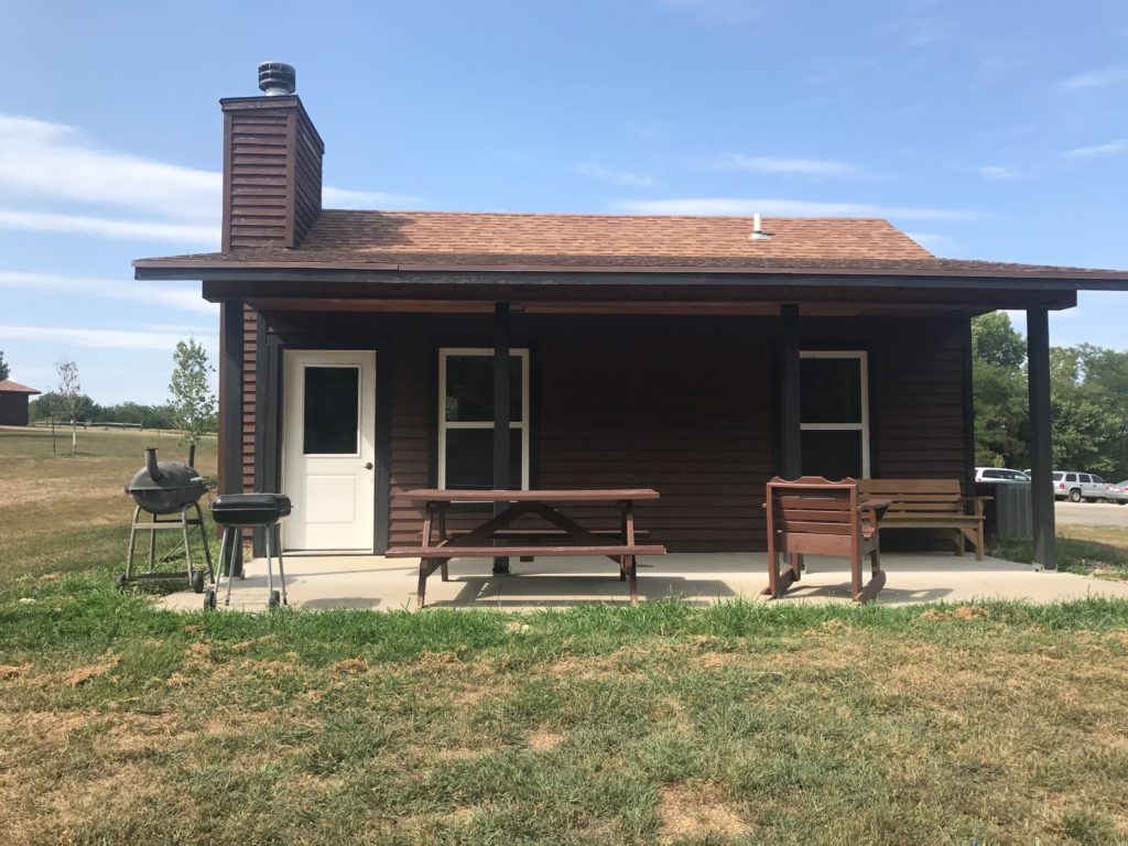 Back of Cabin 6 at Mozingo Lake