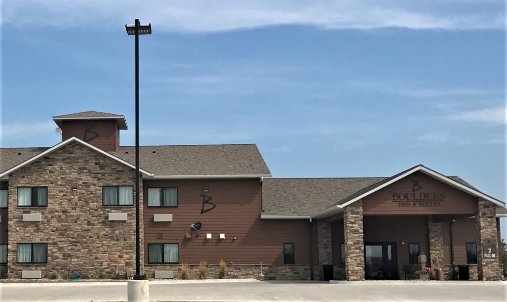 Boulder Inn & Suites Mozingo Lake