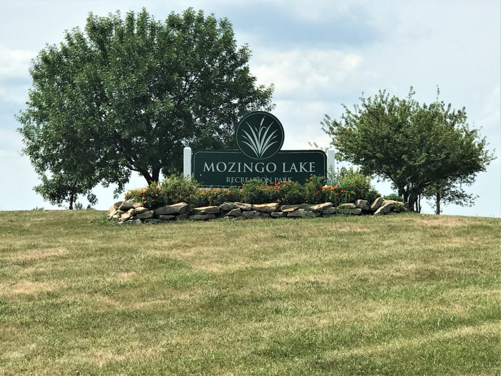 RV Entrance Mozingo Lake