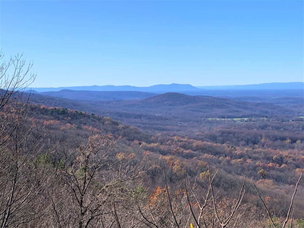 Blue Ridge Mountains from Bears Den Overlook