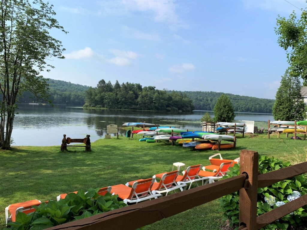Camping In The Poconos Keen Lake Camping And Cottage Resort Livin 